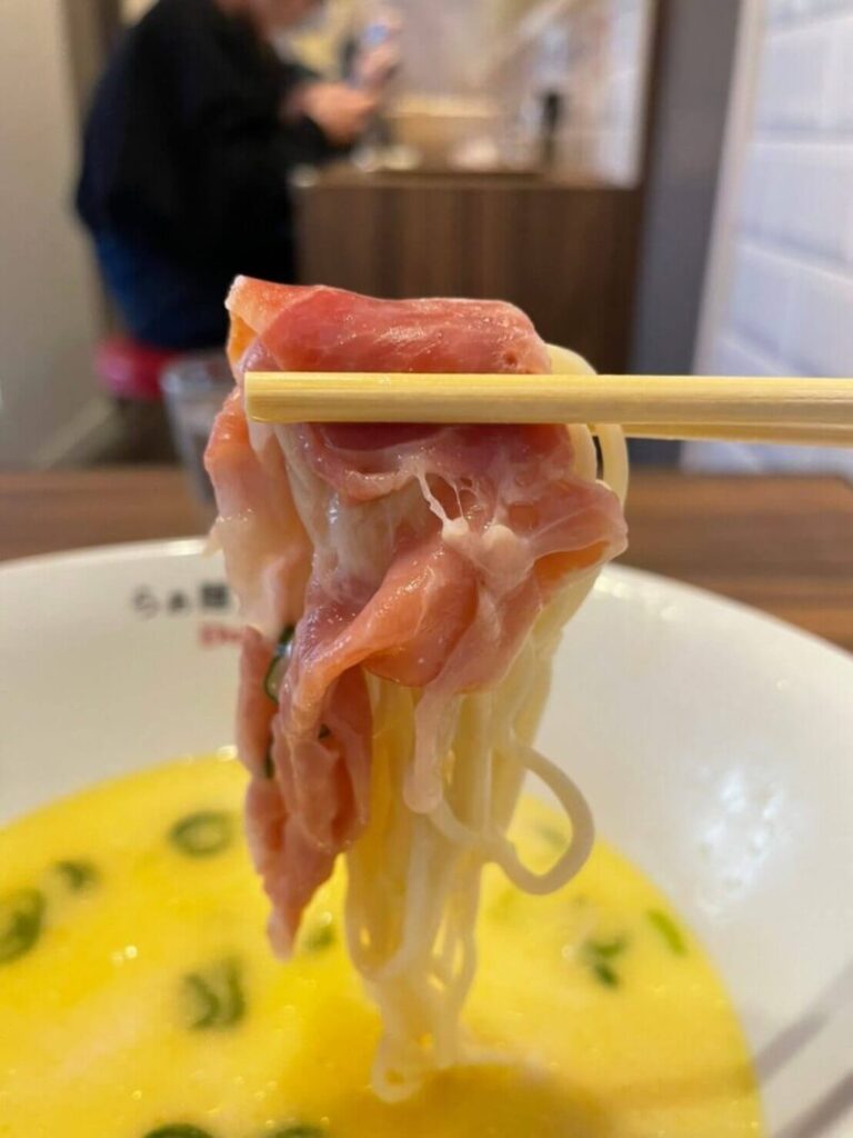らぁ麺フロマージュ Due Italian 大宮店｜生ハムと麺