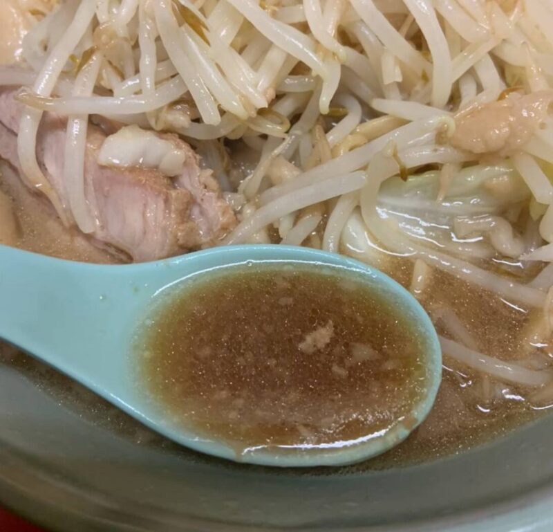 ラーメン二郎新宿歌舞伎町店｜スープ